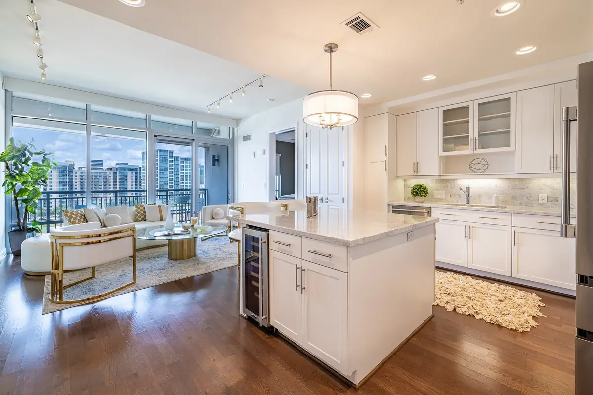 Available Highland Tower condos listings